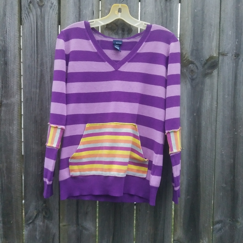 BeeFreeTreasures Upcycled One of a kind sweater